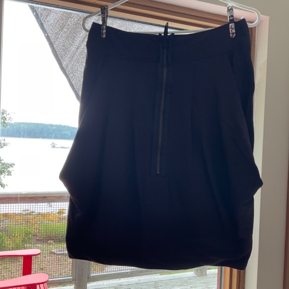 Lovely purple eggplant skirt by Myokie size 38 - Picture 4 of 4